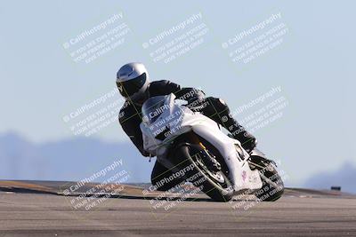 media/Nov-06-2023-Moto Forza (Mon) [[ce023d0744]]/2-Advanced Group/Session 4 (Turn 9)/